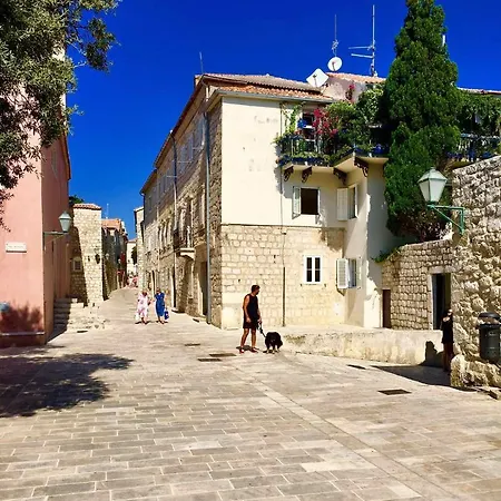 Palace Διαμέρισμα *