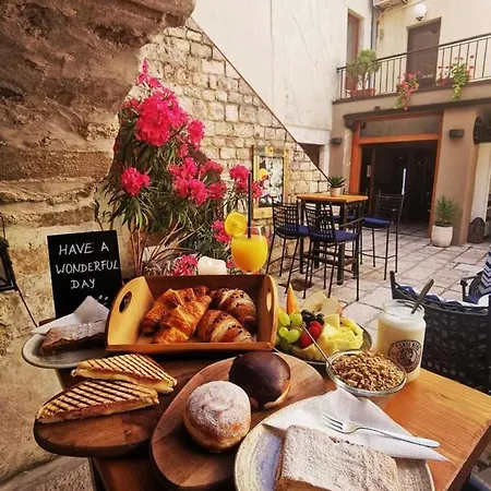 Palace Apartment Rab Town